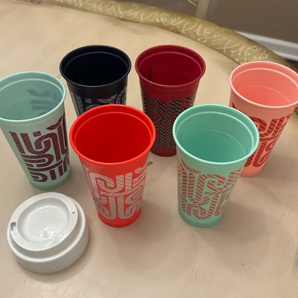 Starbucks Reusable Holiday Coffee cups - Picture 1 of 4